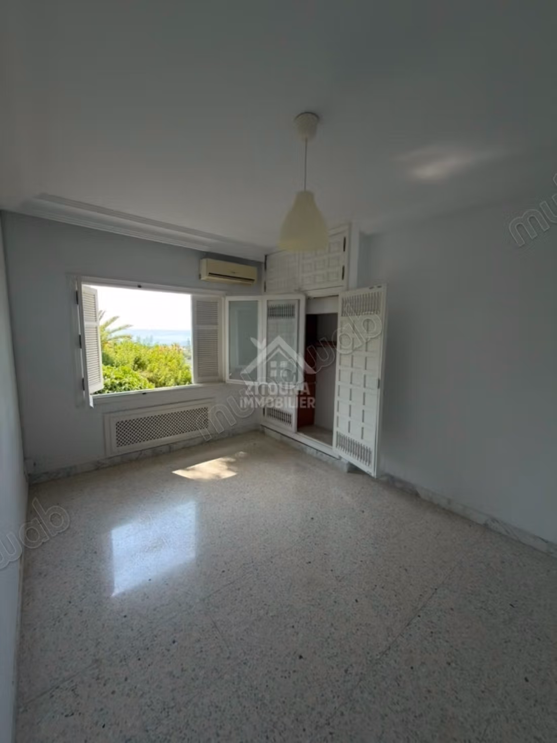 For rent a villa with sea view in Carthage Byrsa