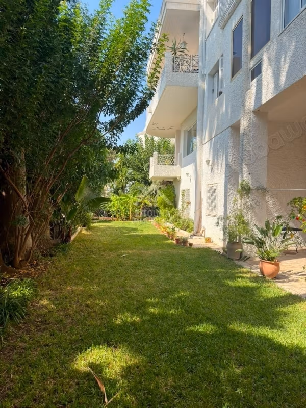 A louer une villa avec vue sur mer à Carthage Byrsa