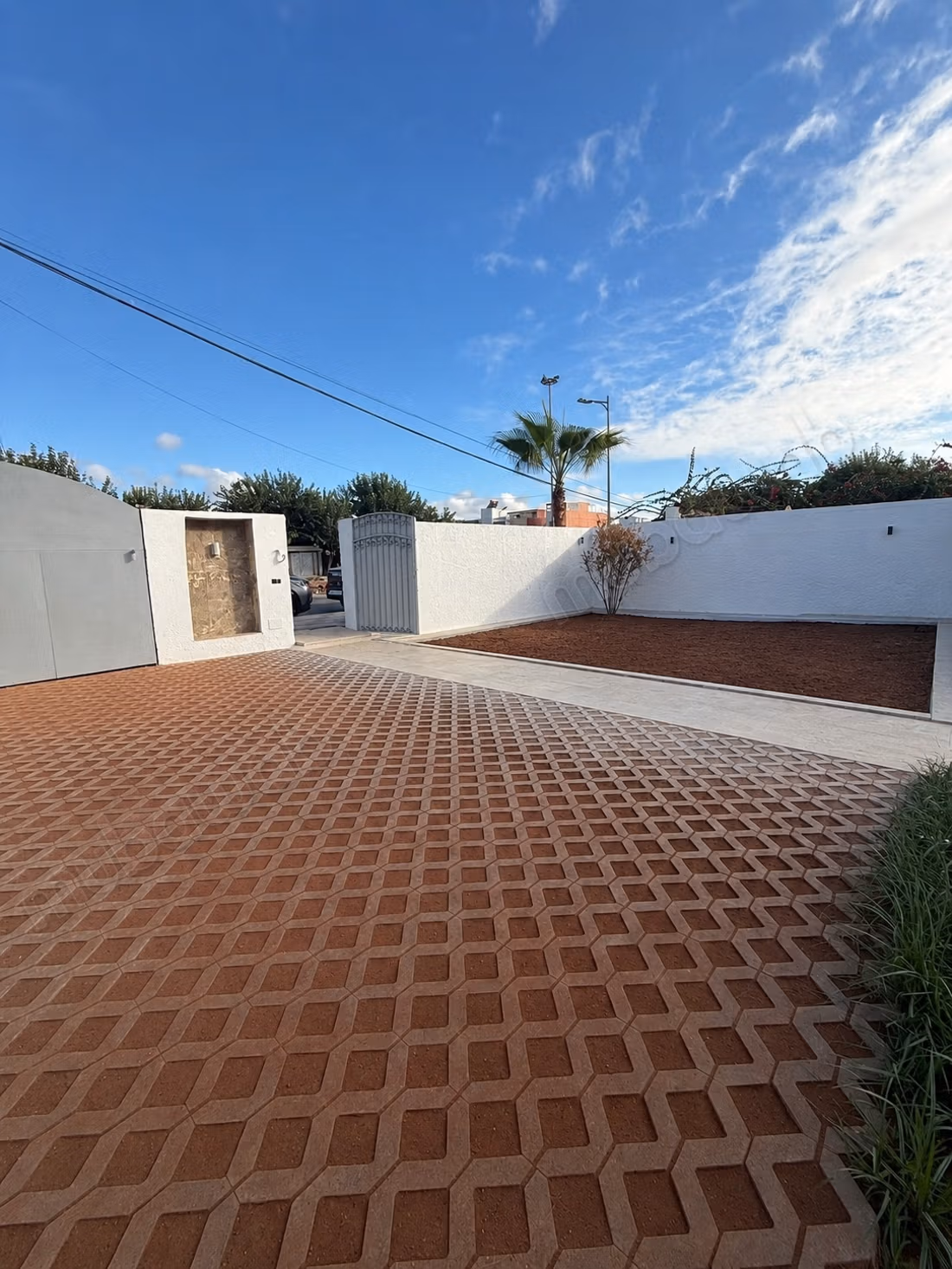 New villa for rent – Harhoura Témara