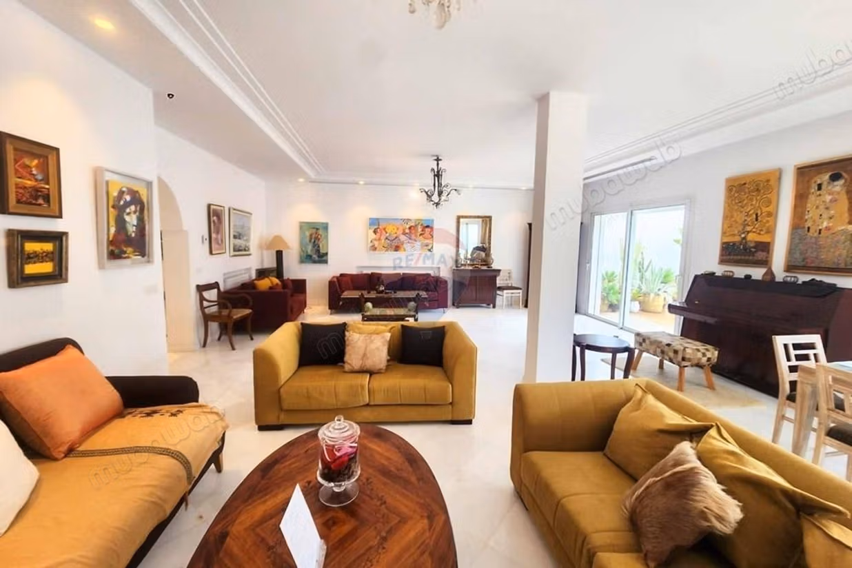 Villa con piscina Marina Gammarth