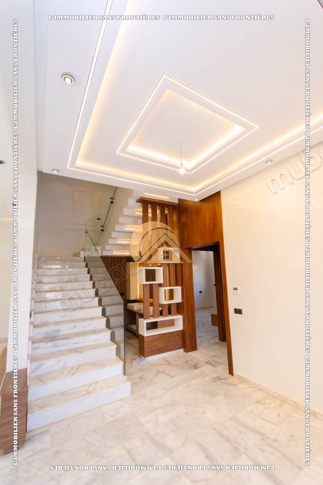 Empty villa with swimming pool and private garden for sale in Targa