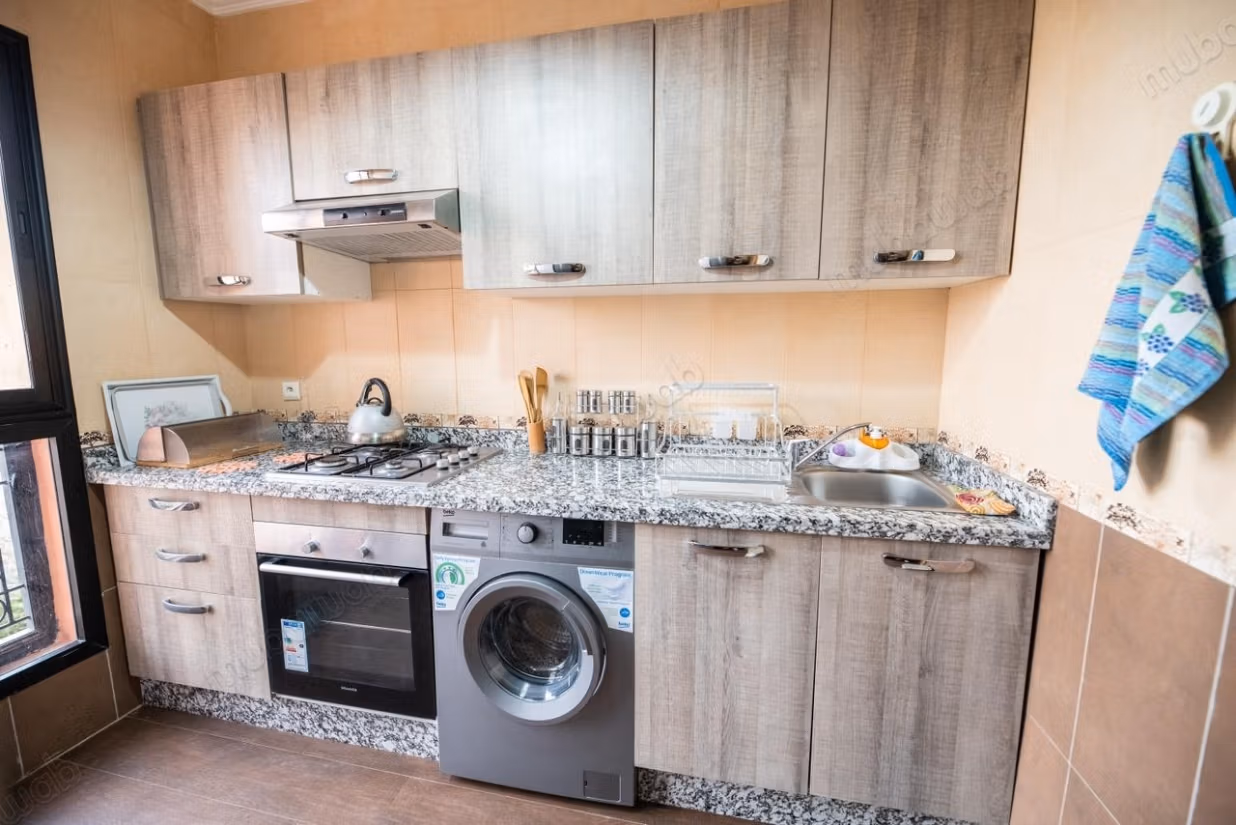 Gemeubelde Studio te Huur – Casablancaweg