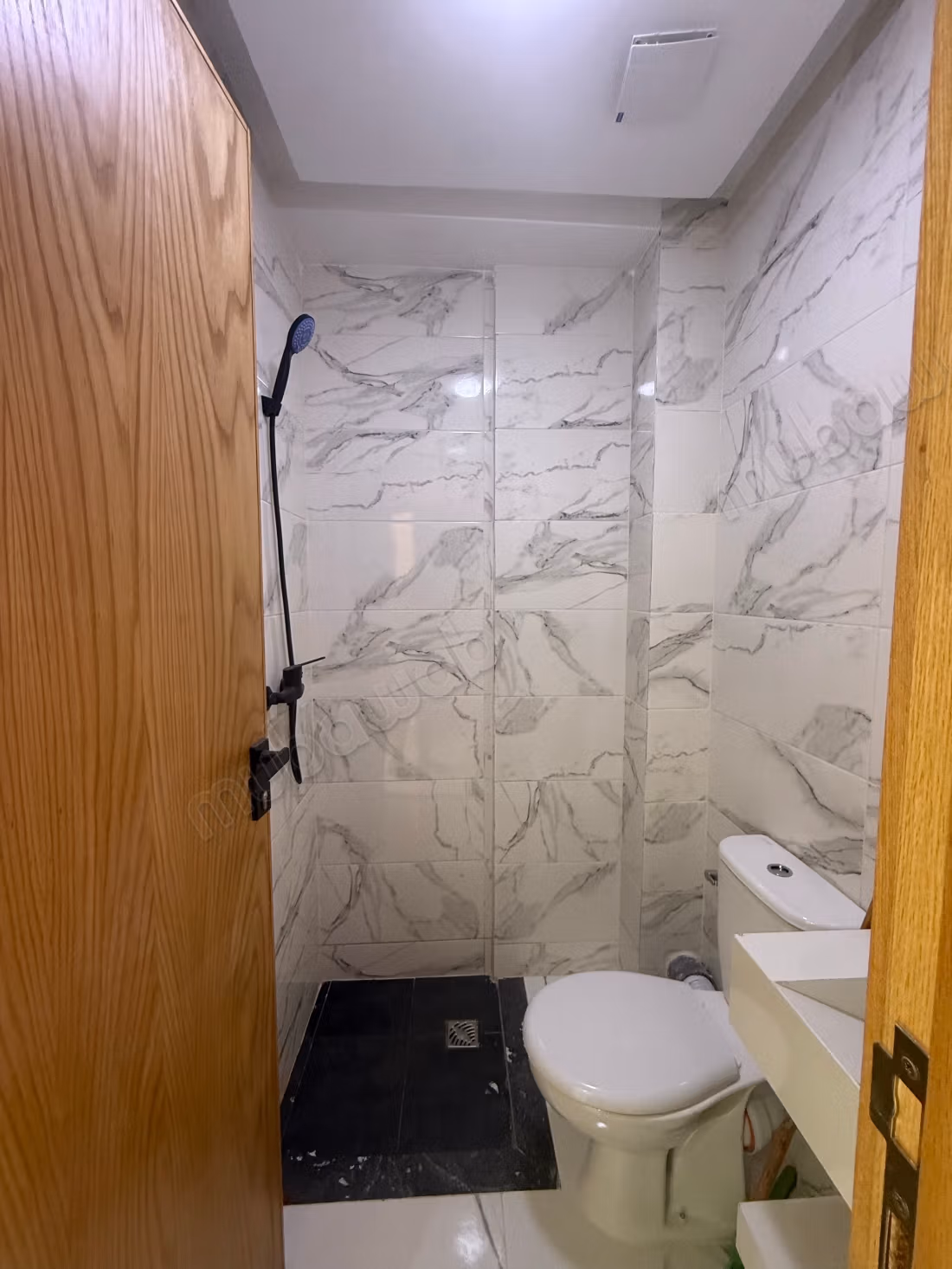 Hermoso apartamento en venta en la playa de Sidi Rahal. 3 habitaciones maravillosas. Puerta sólida y antena satelital