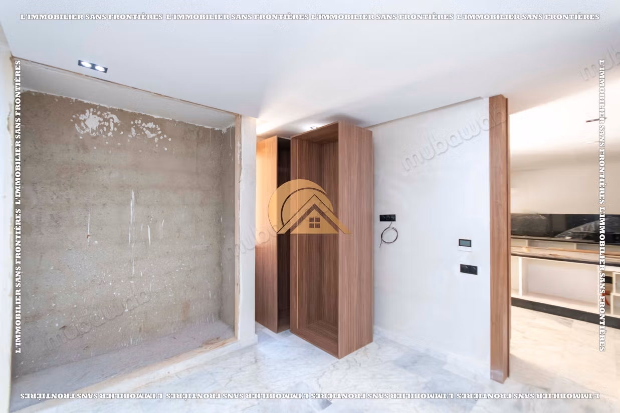 Empty villa with swimming pool and waterfall for sale in Targa