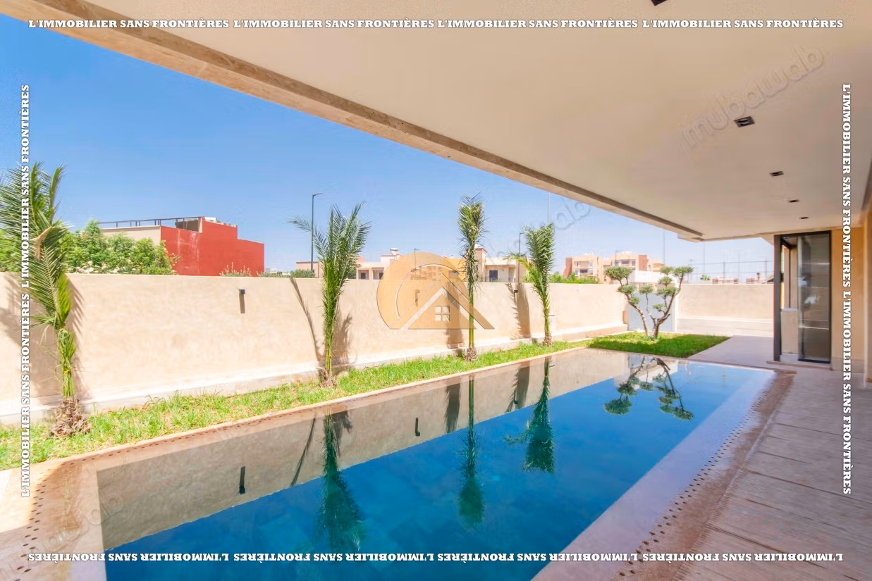 Empty villa with swimming pool and waterfall for sale in Targa