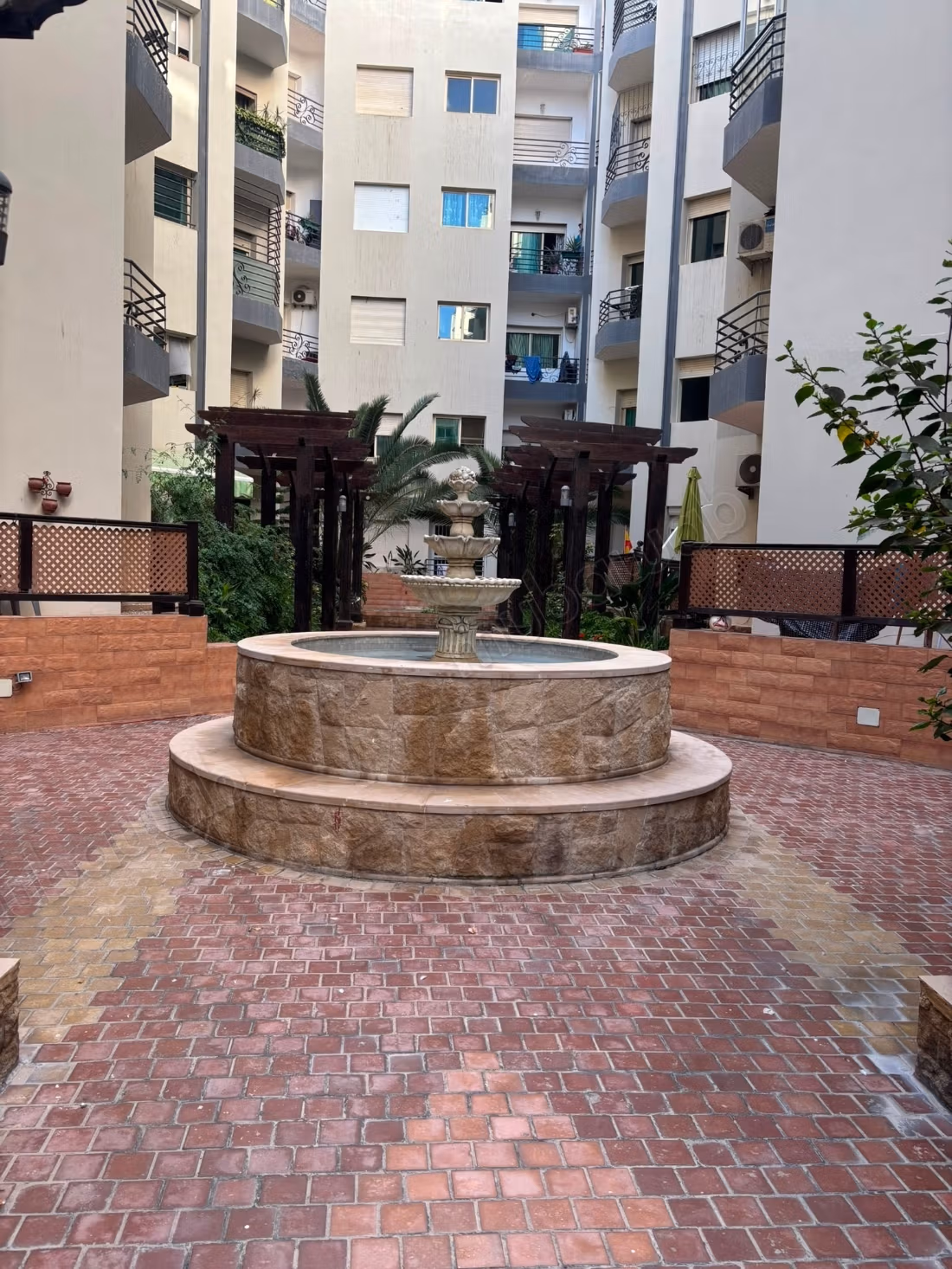 À LOUER – Appartement Meublé à Bourgogne