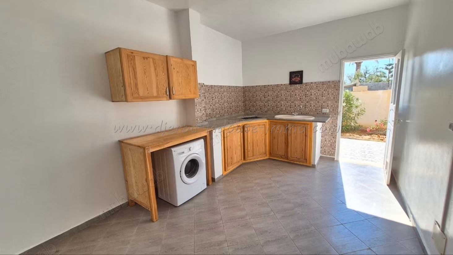 Location annuelle studio S1 à Tezdaine
