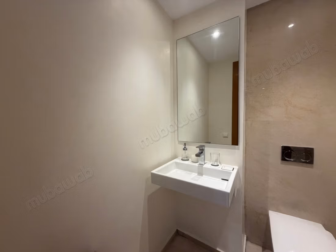 Appartement de deux chambres meublé à CFC à louer