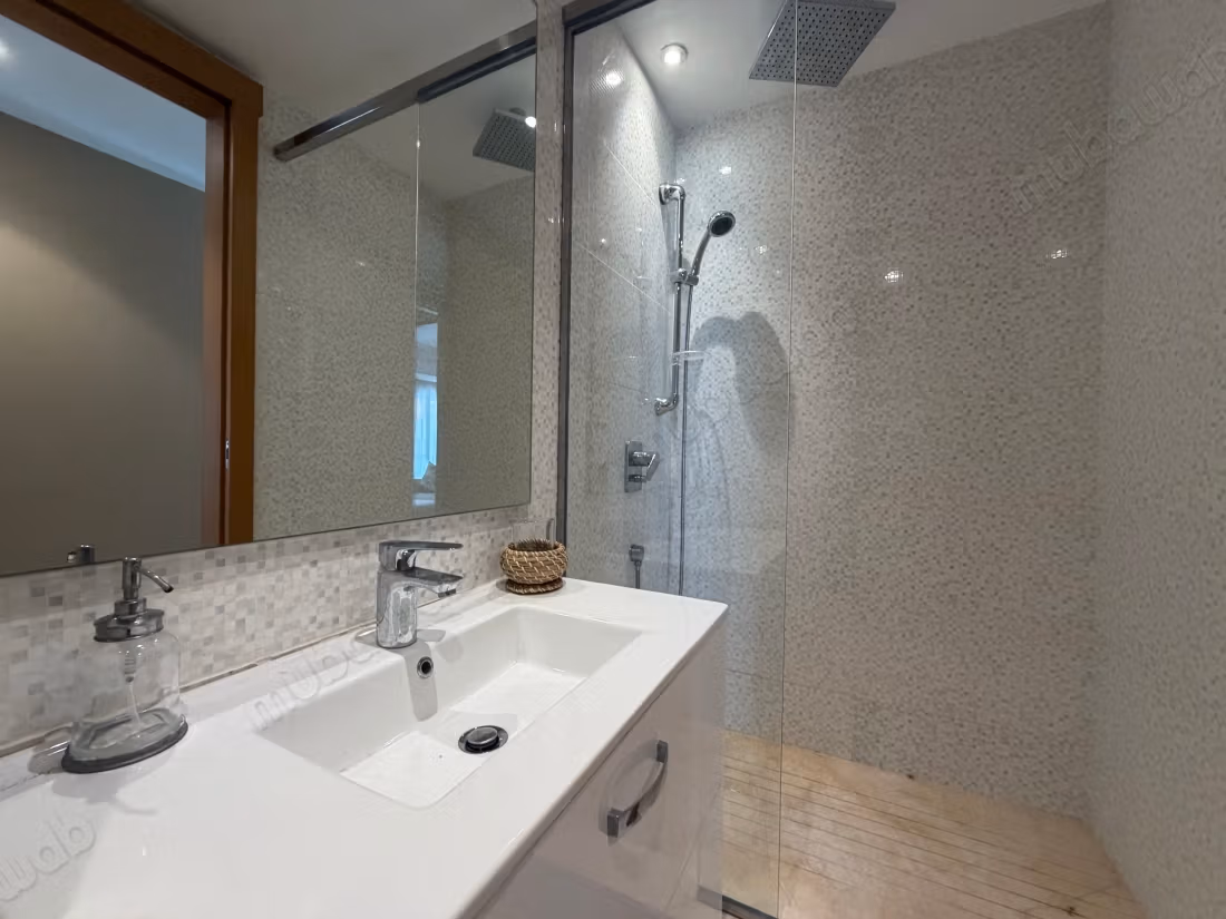 Appartement de deux chambres meublé à CFC à louer