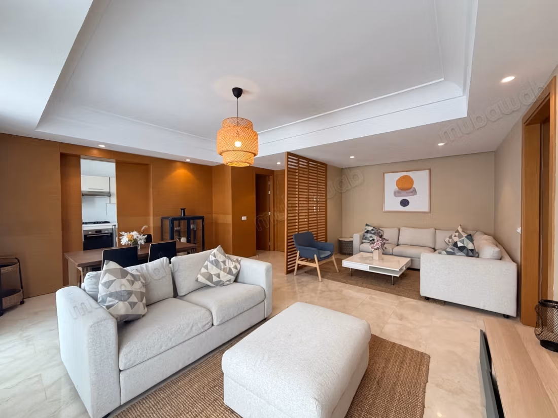 Appartement de deux chambres meublé à CFC à louer