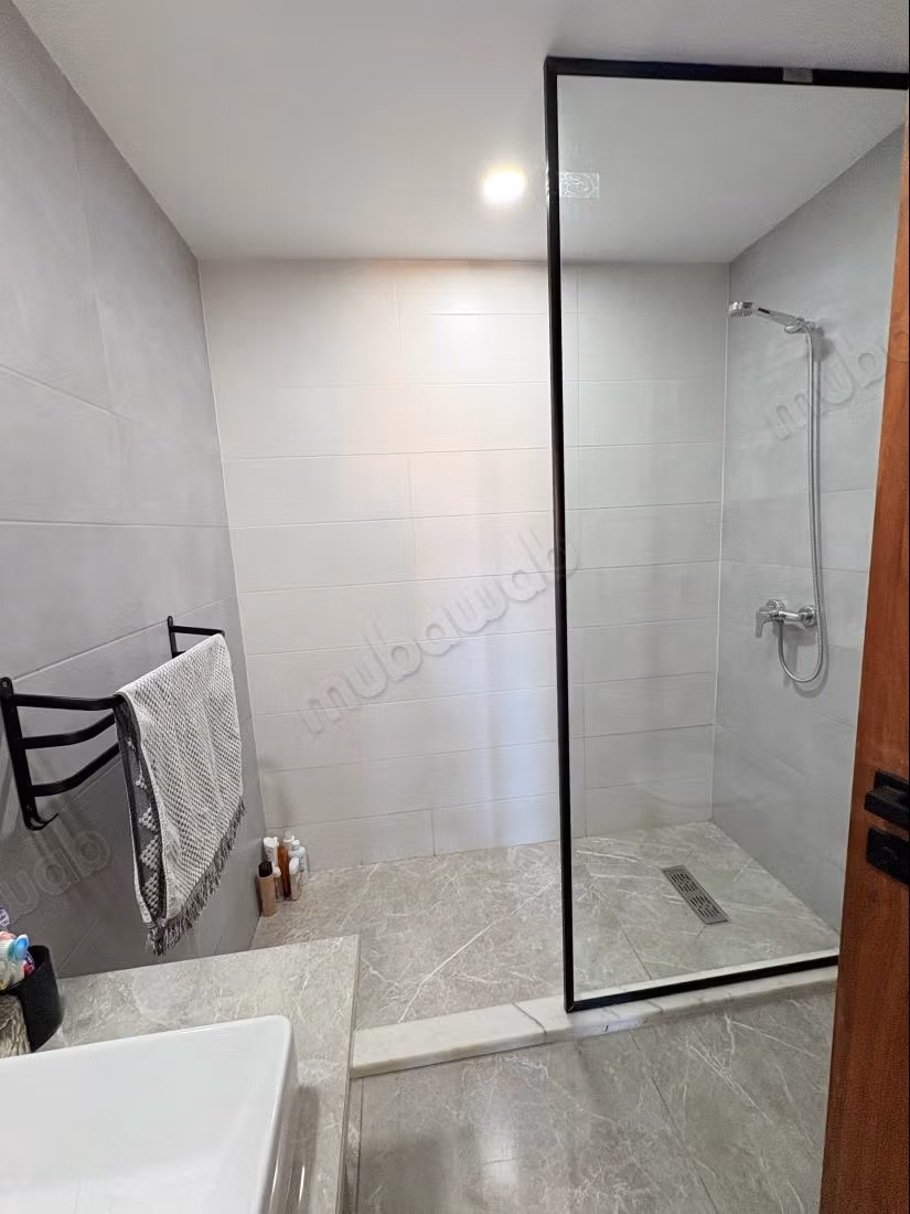 Magnifica appartamento arredato con 3 camere CFC