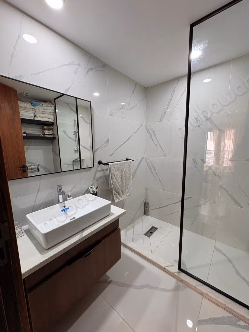 Magnifica appartamento arredato con 3 camere CFC