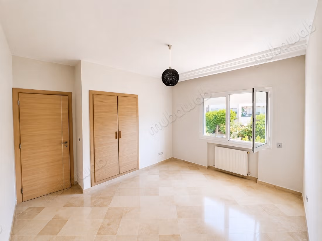 À louer – S4 très lumineux 156 m² à L'Aouina