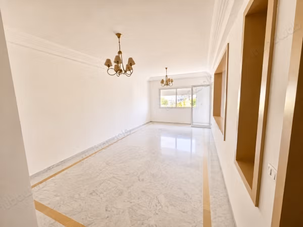 À louer – S4 très lumineux 156 m² à L'Aouina