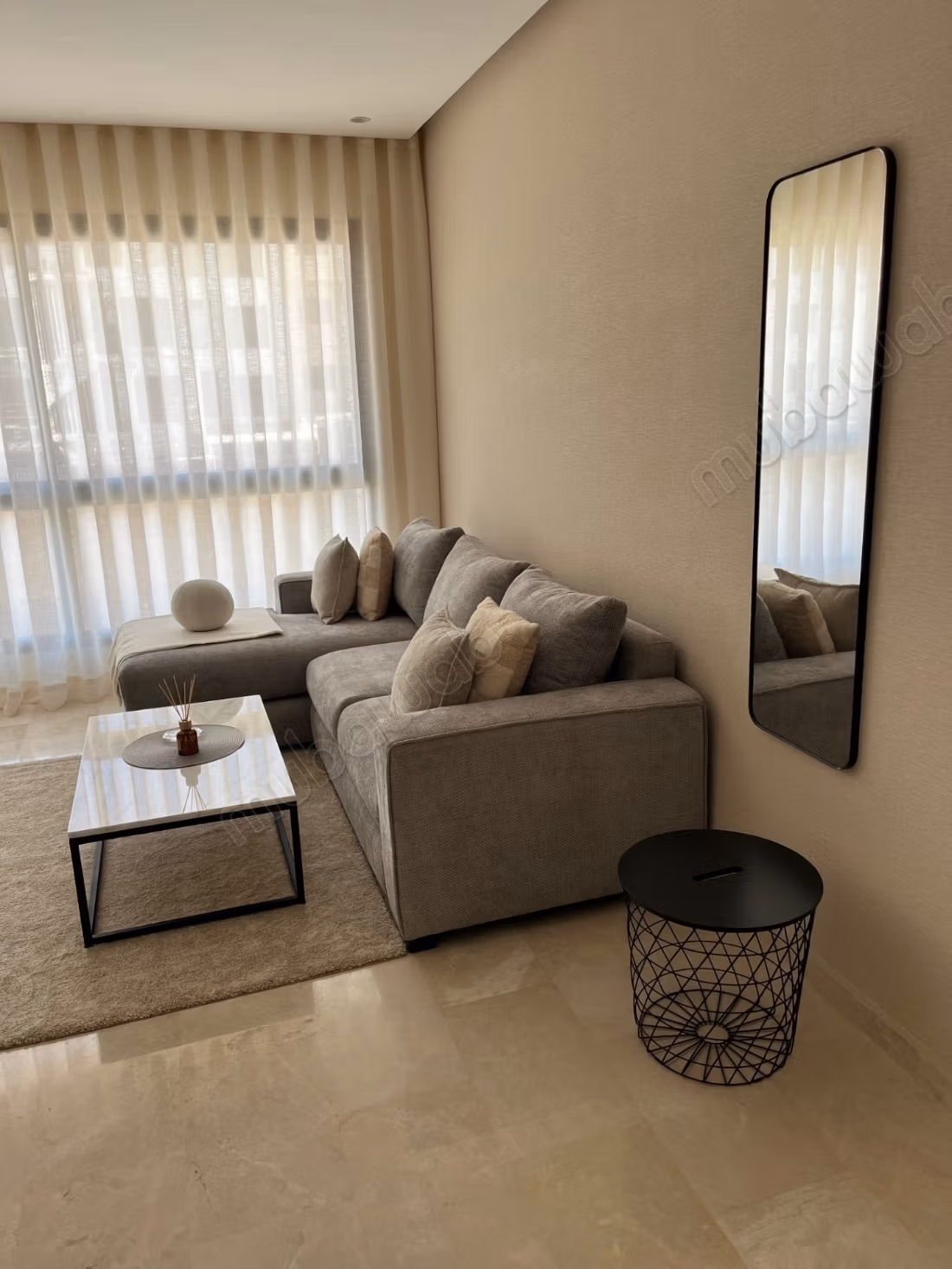 Jolie studio à louer au quartier des hôpitaux