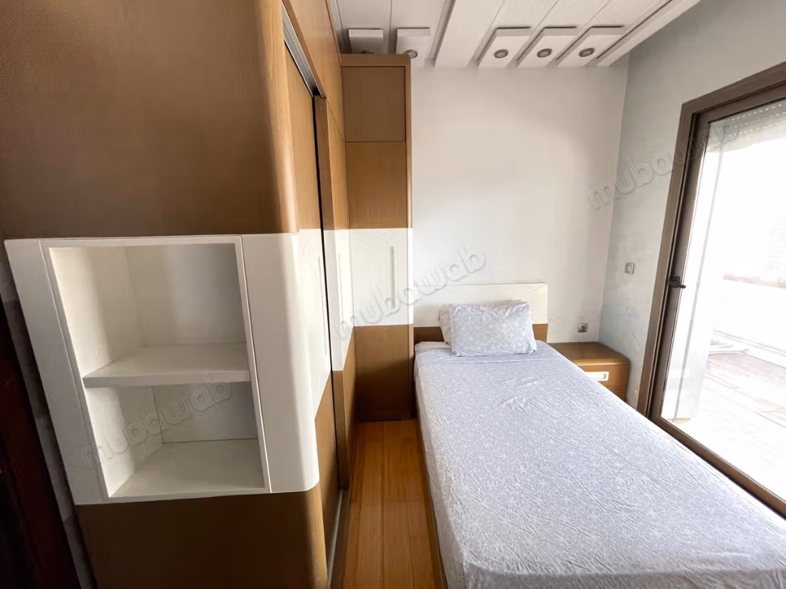 Appartement meublé près de l'École Berchet