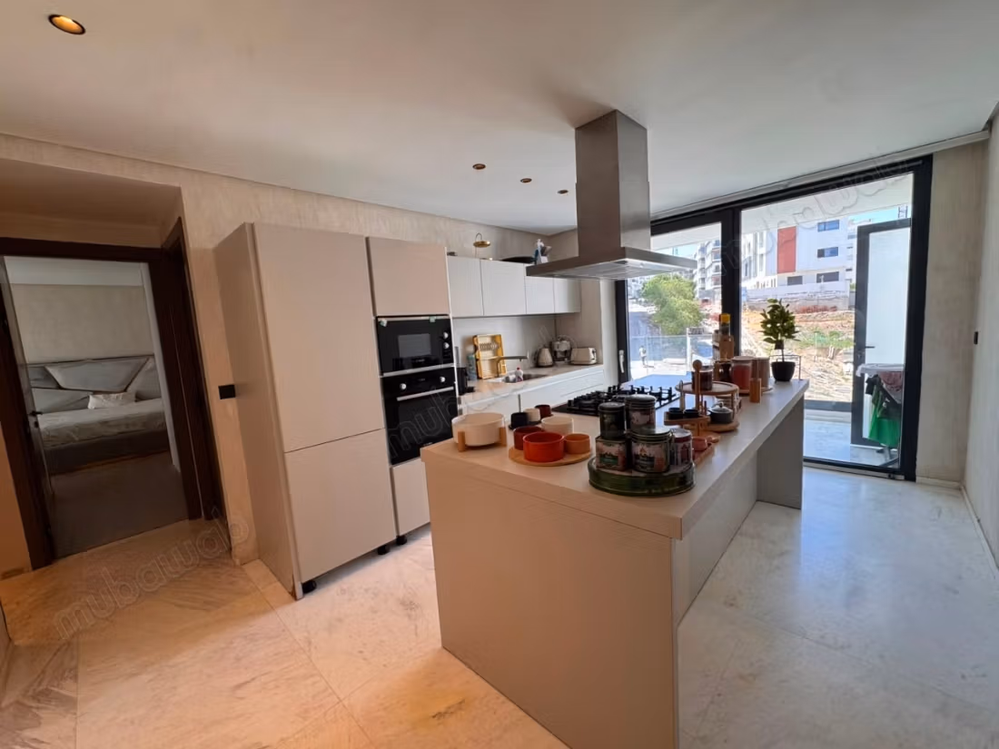 Apartamento amueblado en Malabata Hills