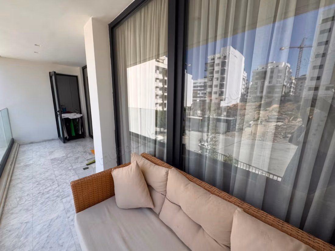 Apartamento amueblado en Malabata Hills