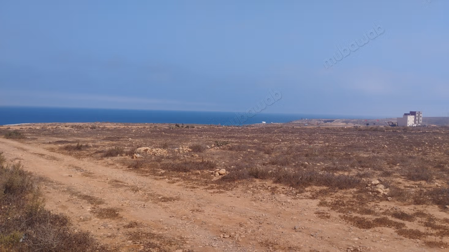 Terrain titre a vendre a mierleft