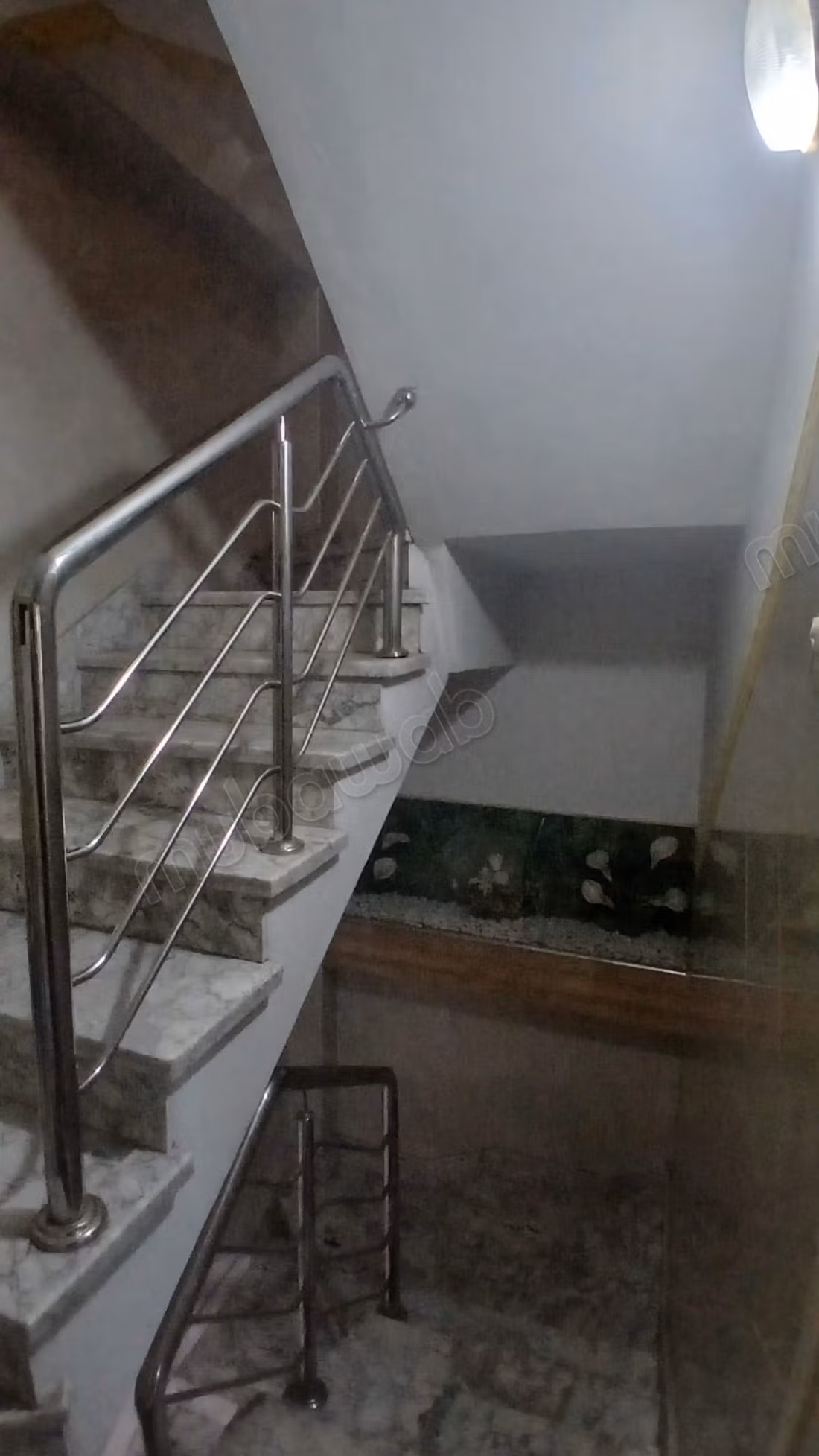 Bellissimo appartamento in affitto nel centro della città. 12 camere confortevoli. Doppio vetro