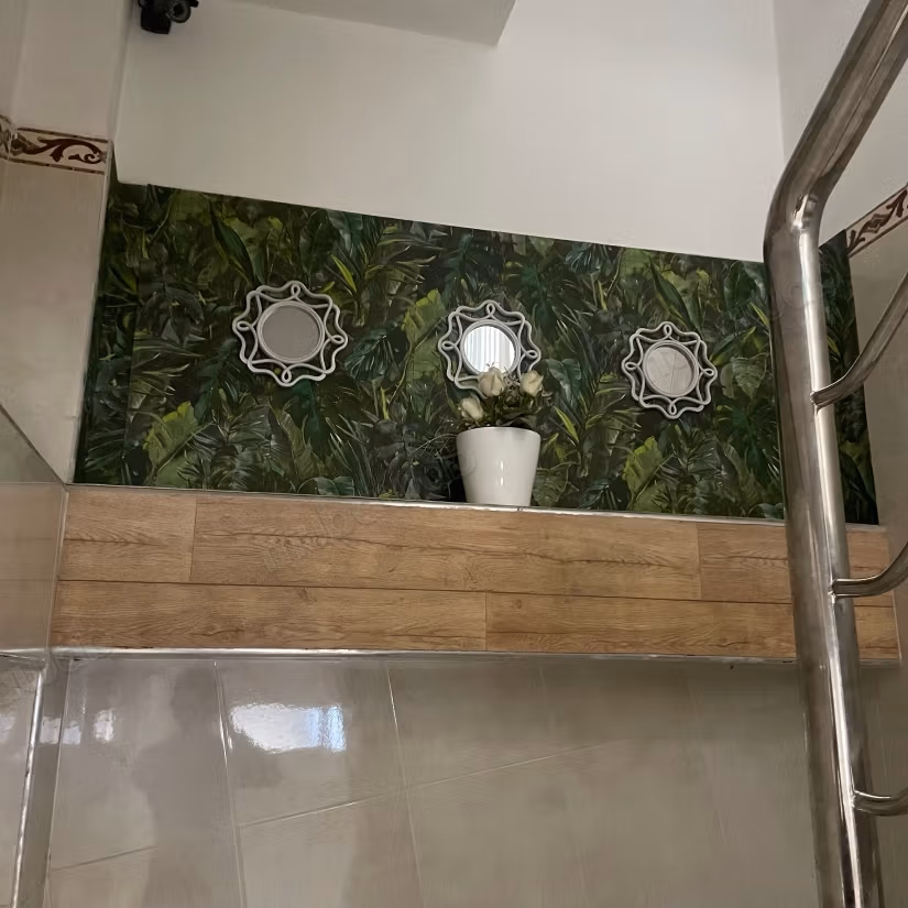 Bellissimo appartamento in affitto nel centro della città. 12 camere confortevoli. Doppio vetro