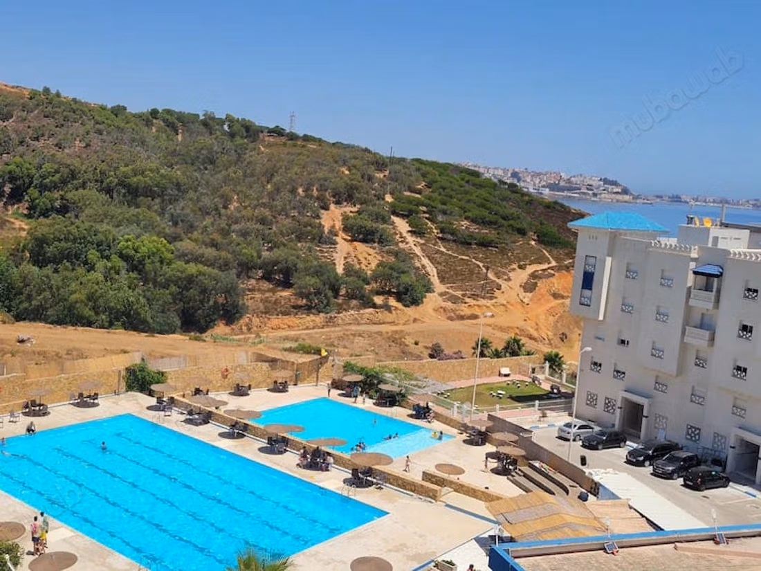 Joli appartement à vendre vue sur piscine