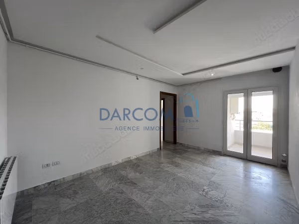 S1 في حدائق قرطاج