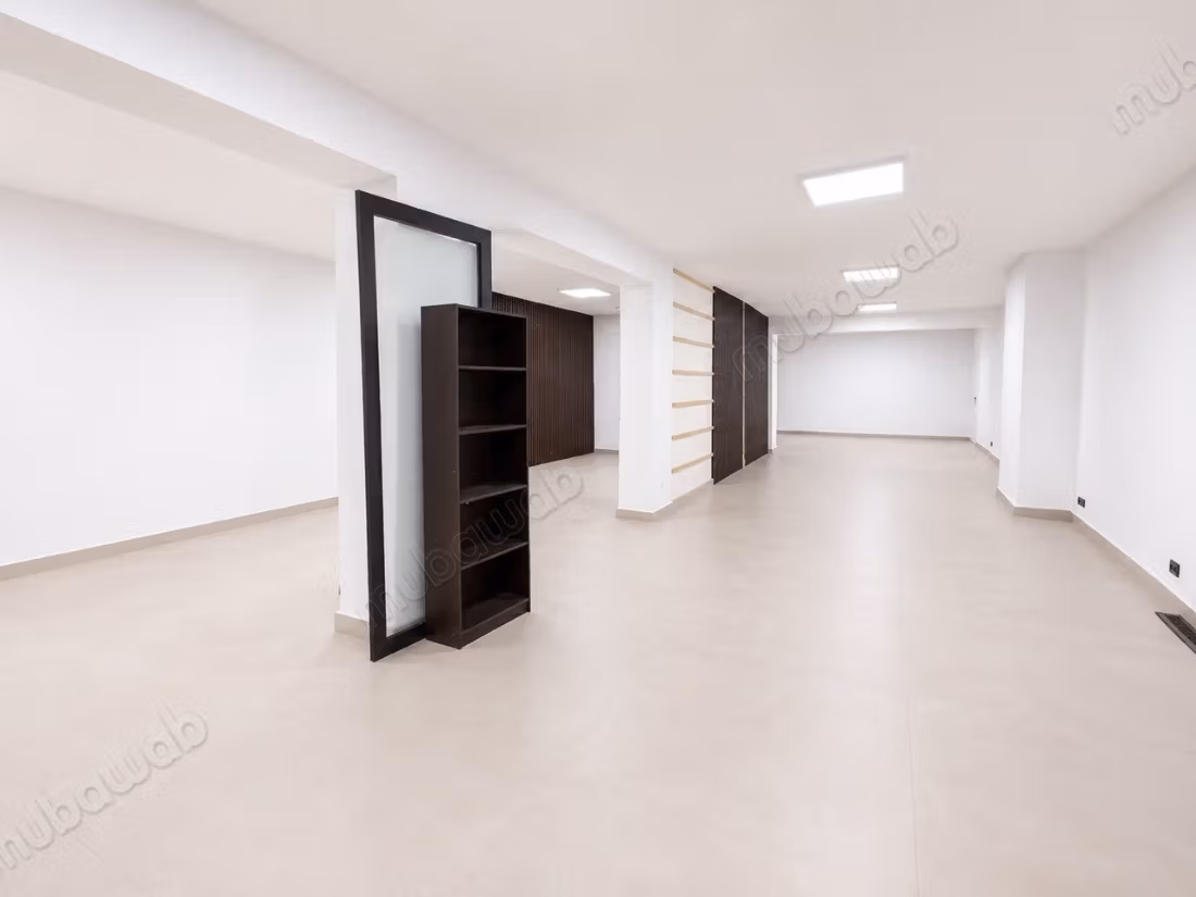 Gauthier/Local commercial 200m²