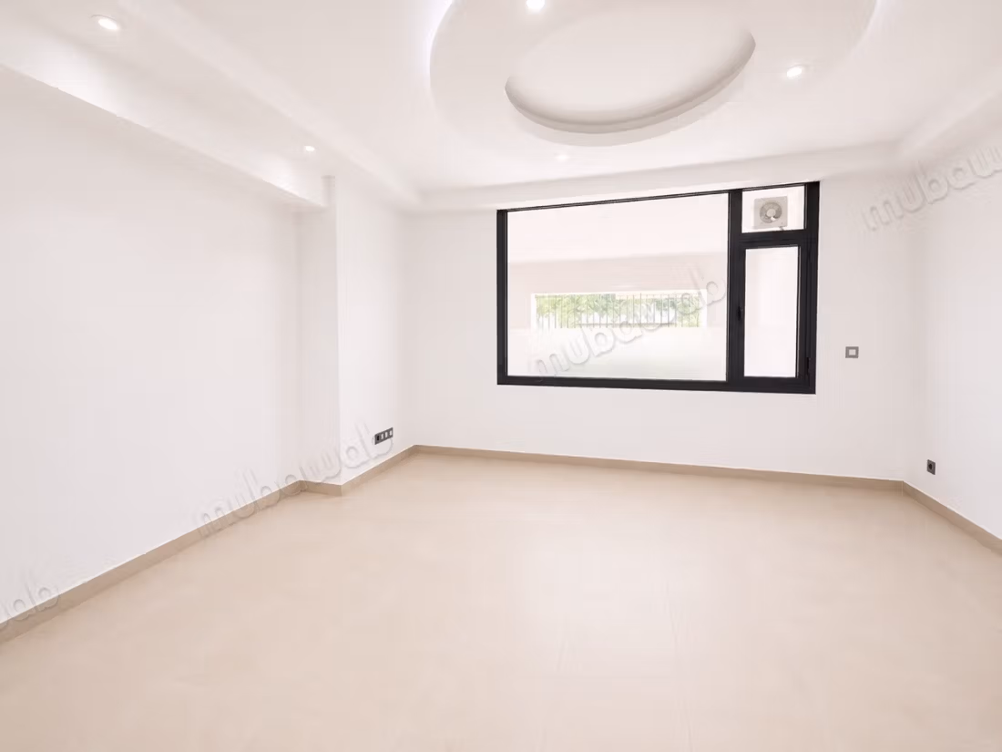 Gauthier/Local commercial 200m²