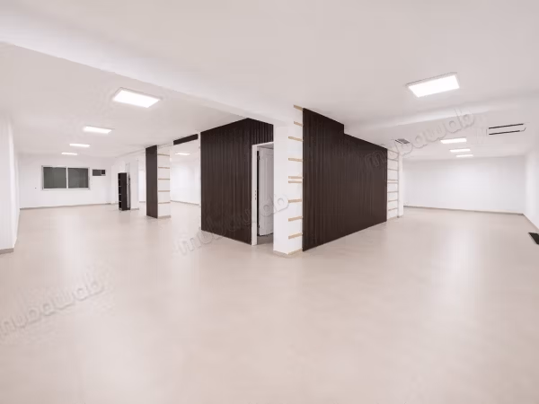 Gauthier/Local commercial 200m²