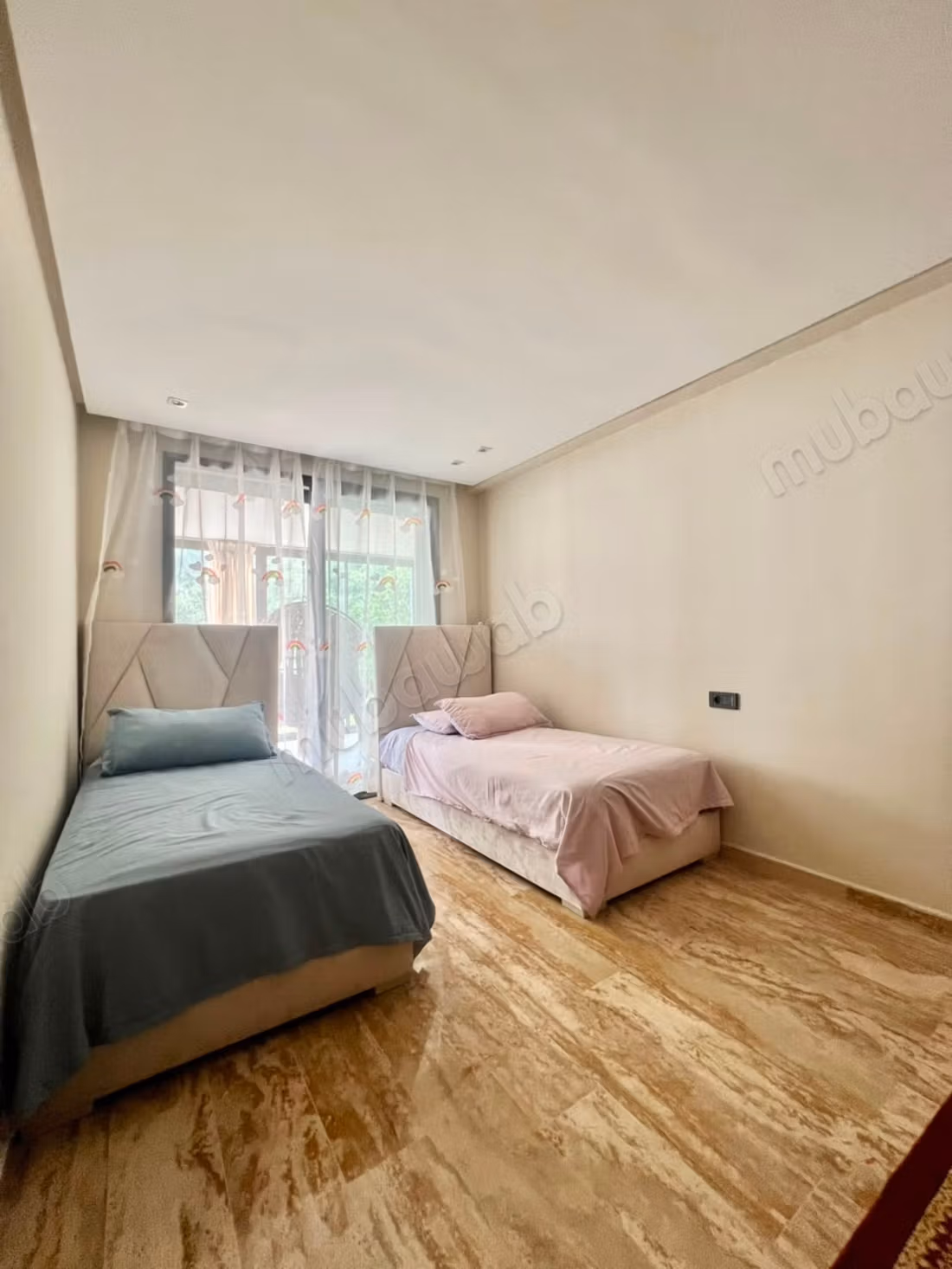 Magnifique rez de jardin 2 chambres à dar bouazza