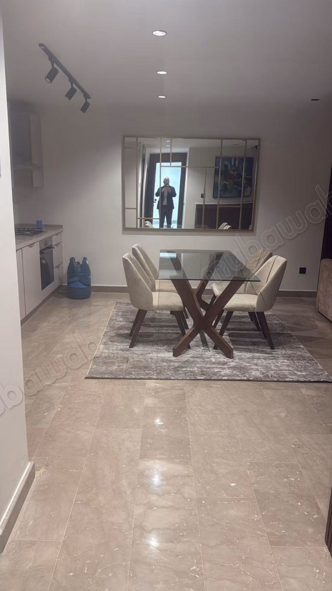 Louez cet appartement à Palmier. 
Surface de 80 m²