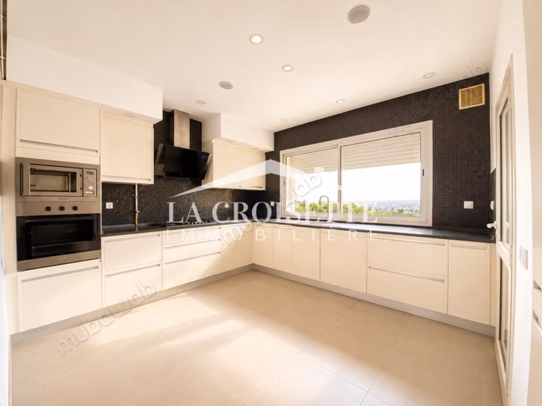 Penthouse meublé S4 vue sur lac au Lac2