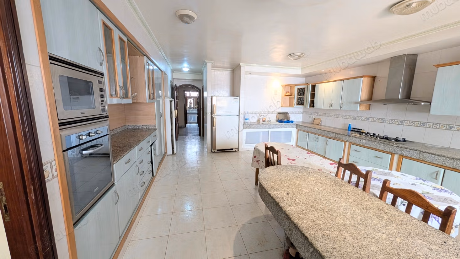 Somptueuse villa à vendre à Sidi Maarouf, 3 façades 468 M2