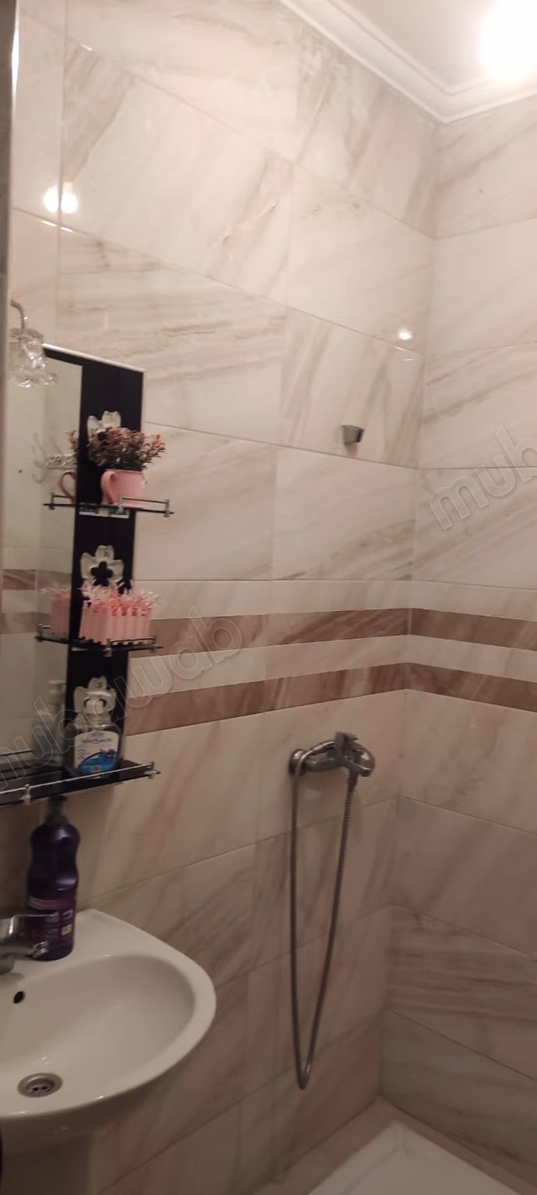 Appartement te koop in Hay Essalam. Oppervlakte 81 m². Goed gemeubileerd