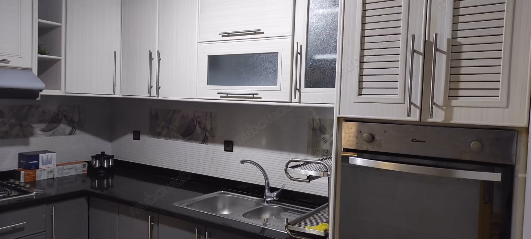Appartement te koop in Hay Essalam. Oppervlakte 81 m². Goed gemeubileerd