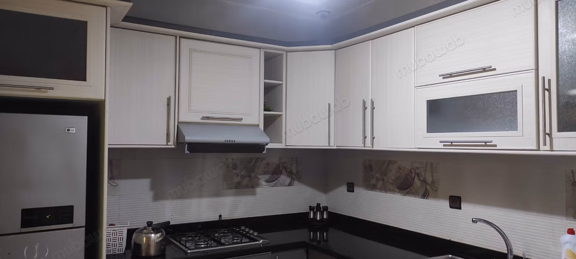 Appartement te koop in Hay Essalam. Oppervlakte 81 m². Goed gemeubileerd