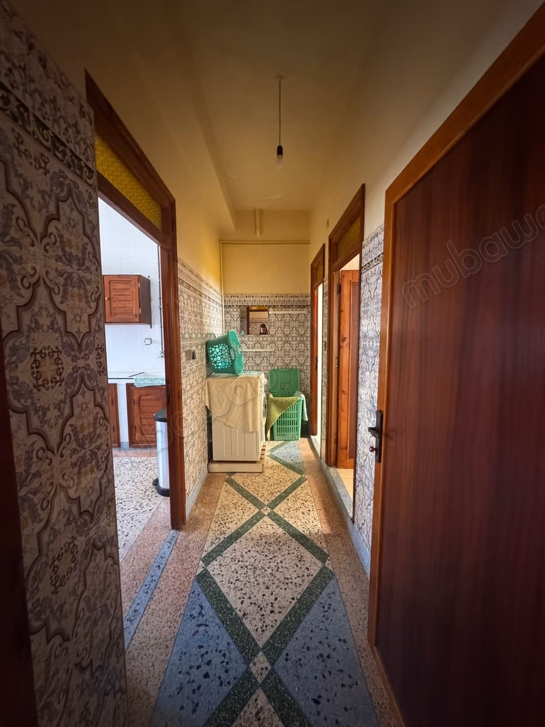 Te koop: huizen. 6 Kamers