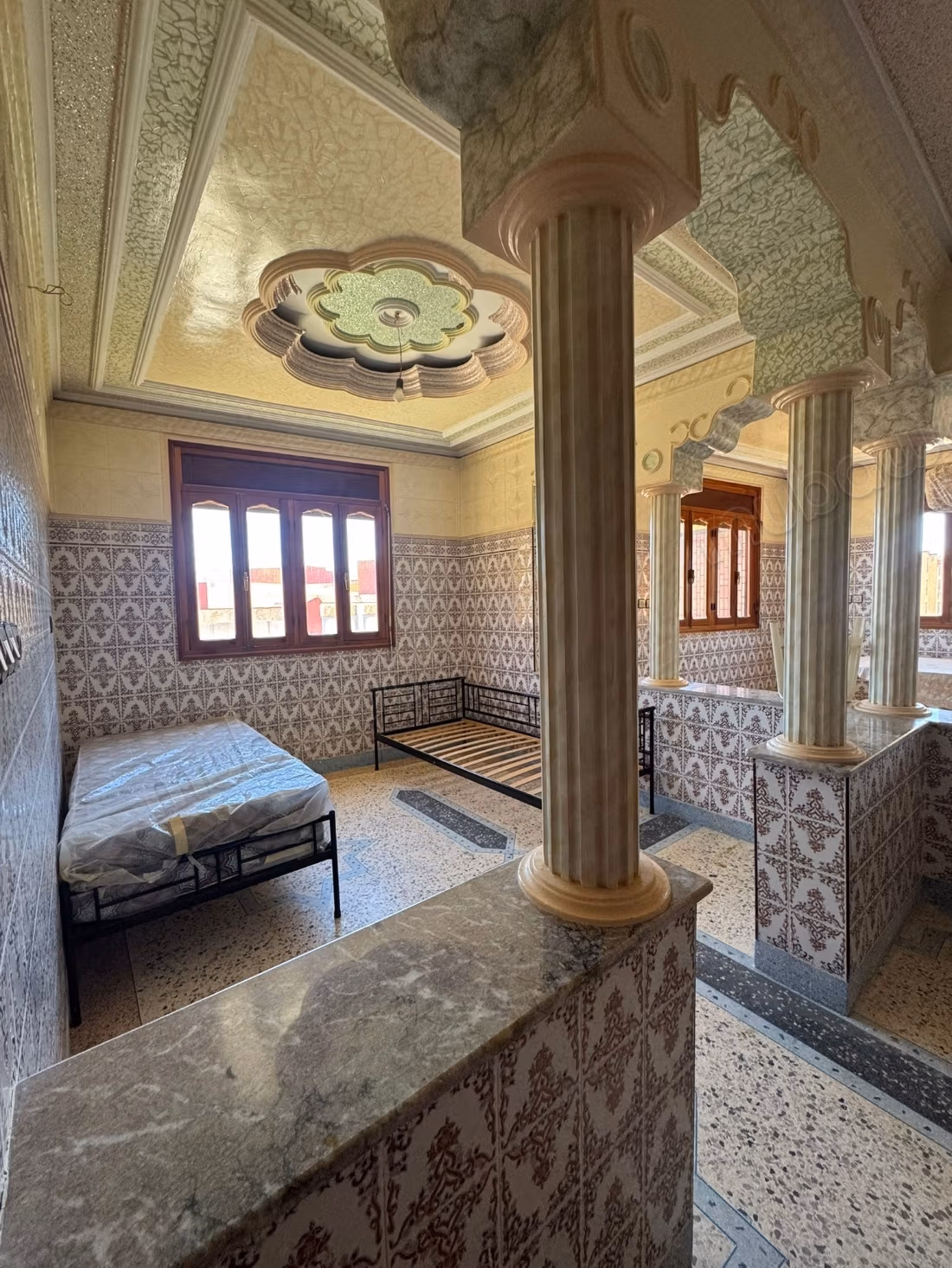 Te koop: huizen. 6 Kamers