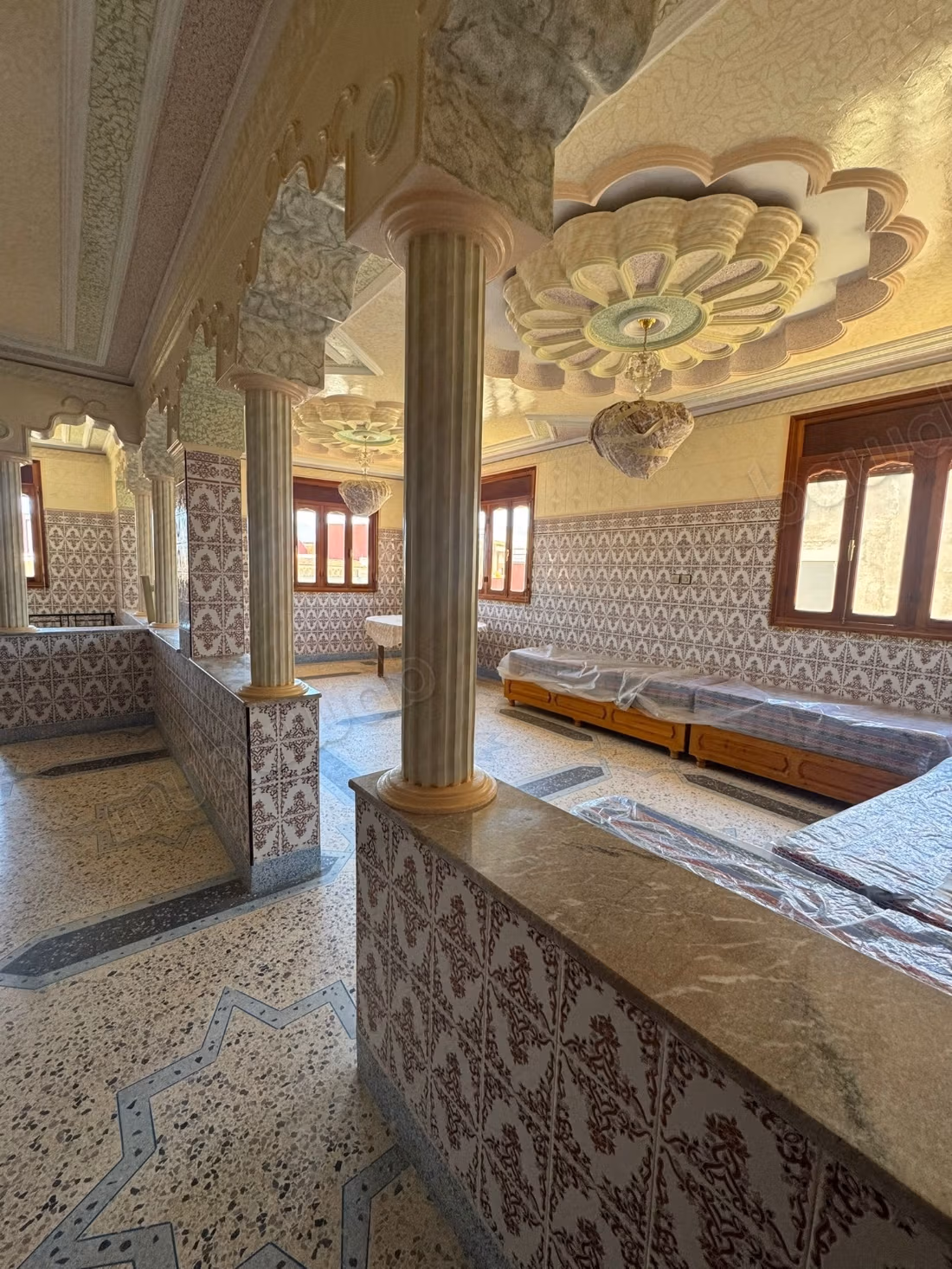 Te koop: huizen. 6 Kamers
