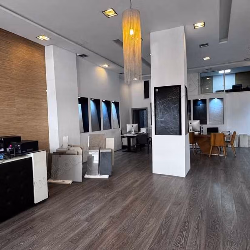 Commercieel pand te koop van 93,0 m² in Casablanca, Burger