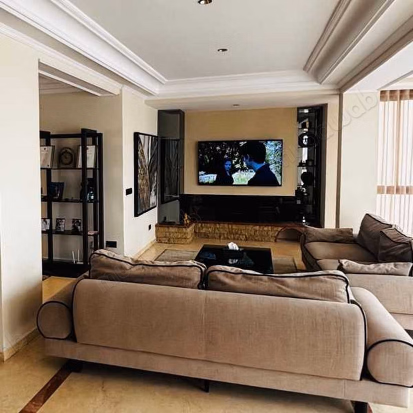 Appartement à Louer de 244.0 m² à Casablanca, Racine
