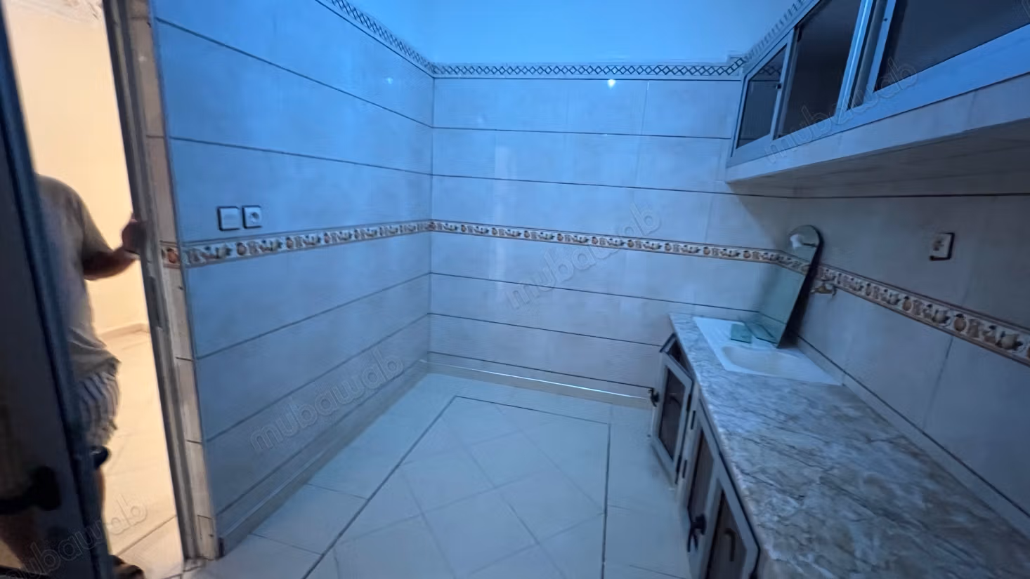 À vendre : Maison excellente à Khénifra. 3 belles chambres. Double vitrage et porte solide