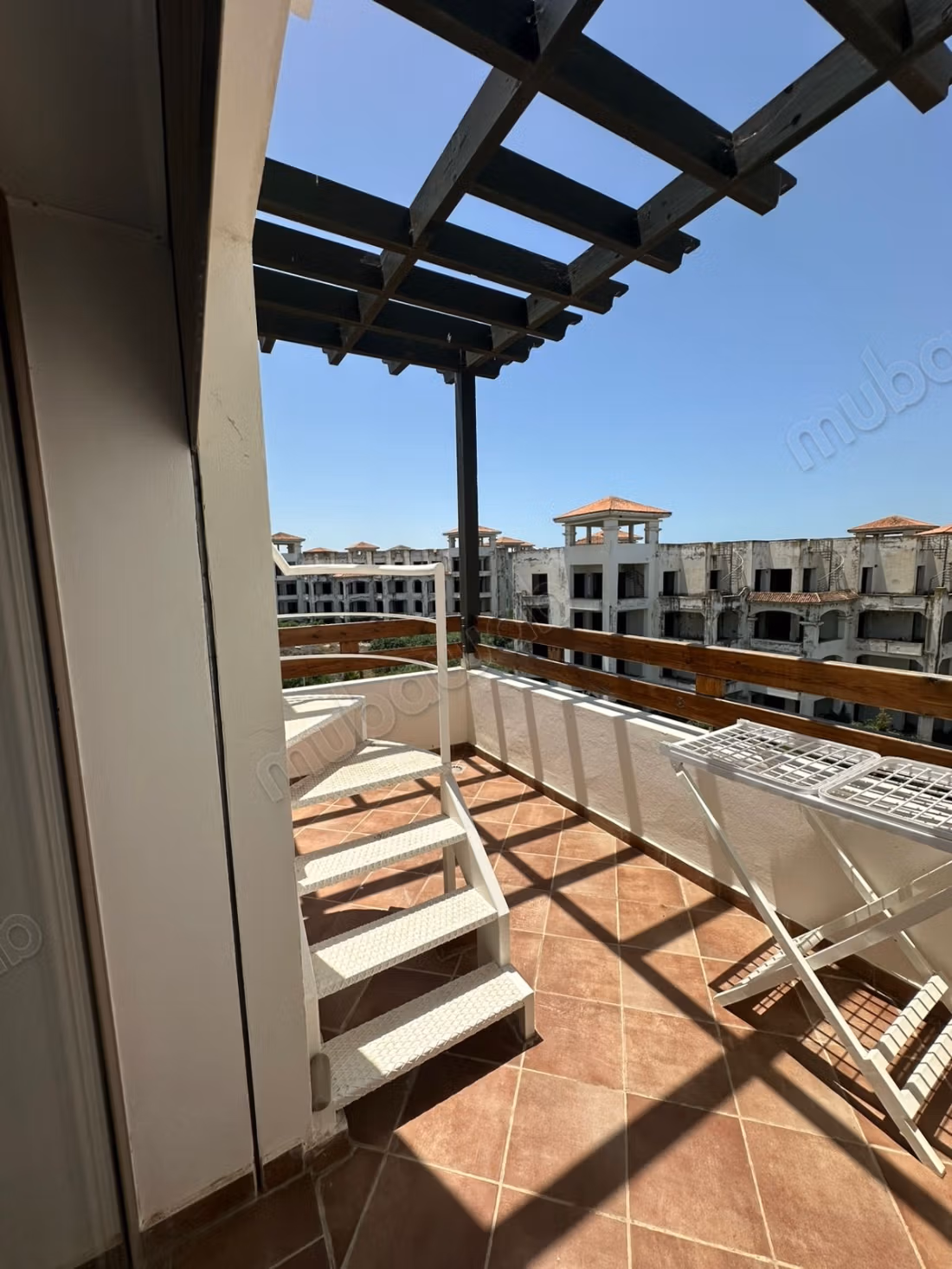 Asilah Beralmar proyecto turístico apartamento 3 habitaciones salón 120m con solárium 115 m