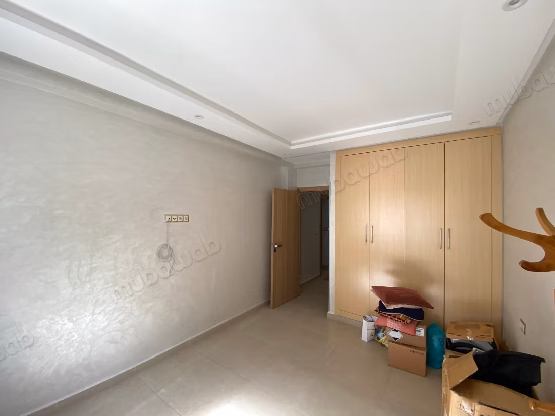 Beautiful apartment for sale in Agdal. 6 comfortable rooms. Elevator and terrace
