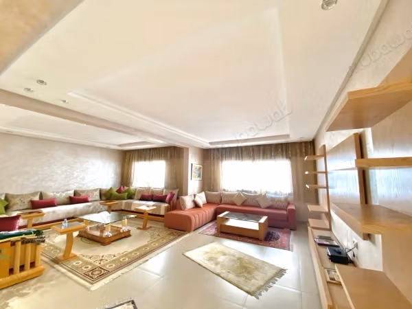 Beautiful apartment for sale in Agdal. 6 comfortable rooms. Elevator and terrace