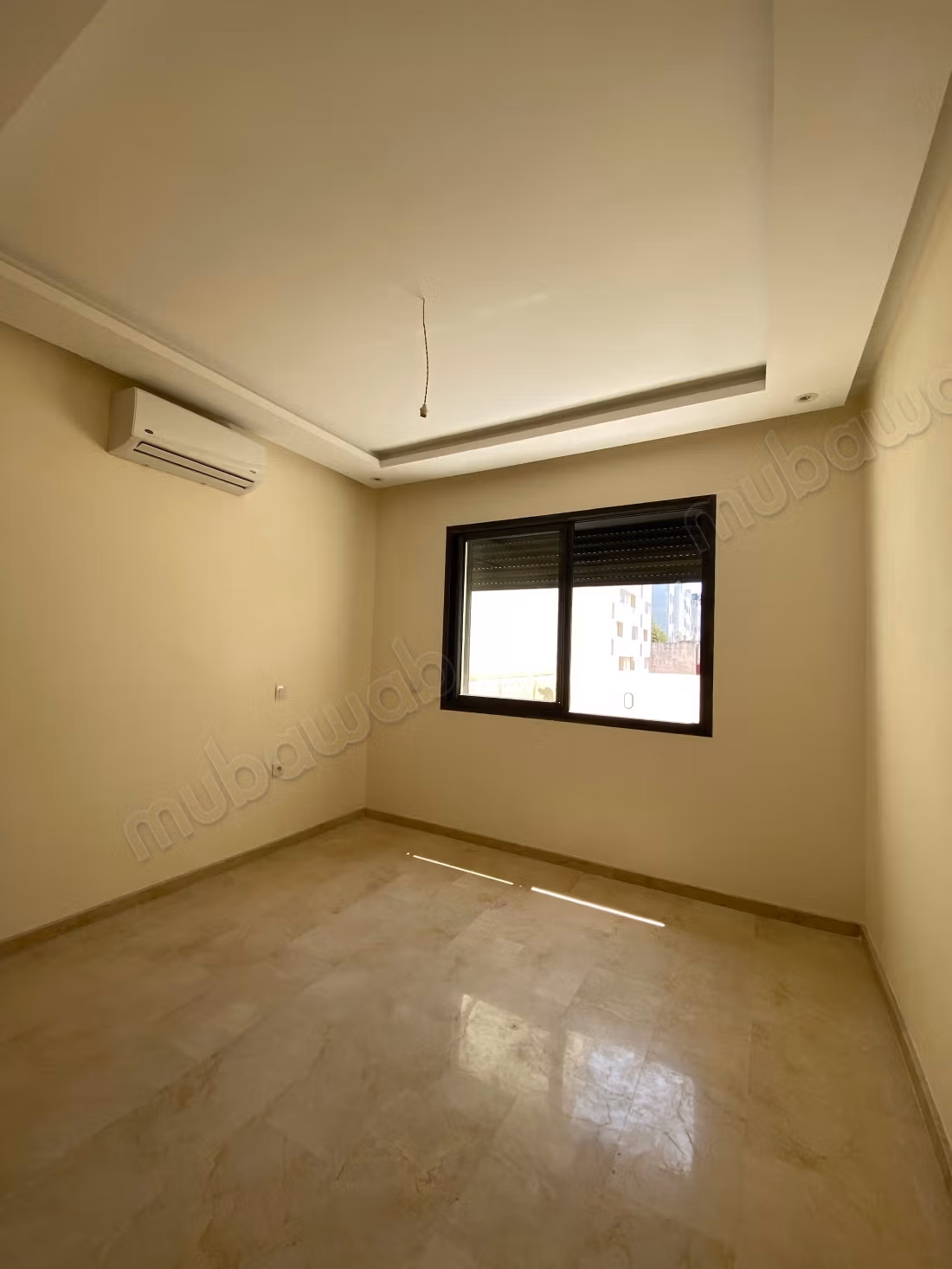 Rent this apartment in Agdal. 2 bedrooms. With elevator and terrace