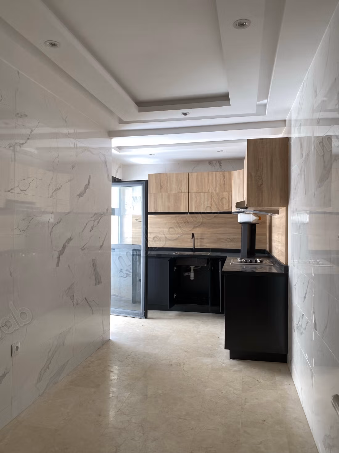 Rent this apartment in Agdal. 2 bedrooms. With elevator and terrace