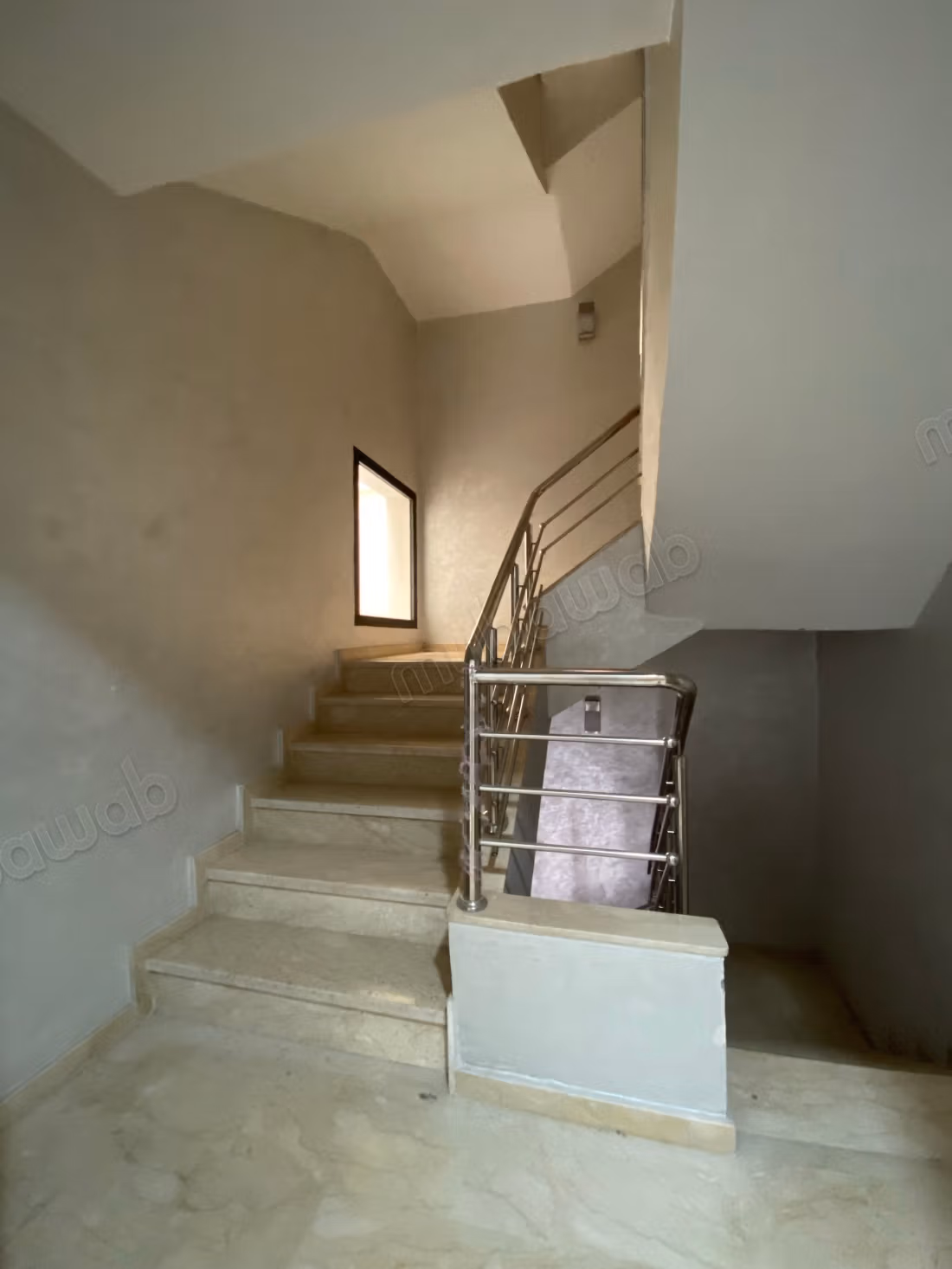Rent this apartment in Agdal. 2 bedrooms. With elevator and terrace