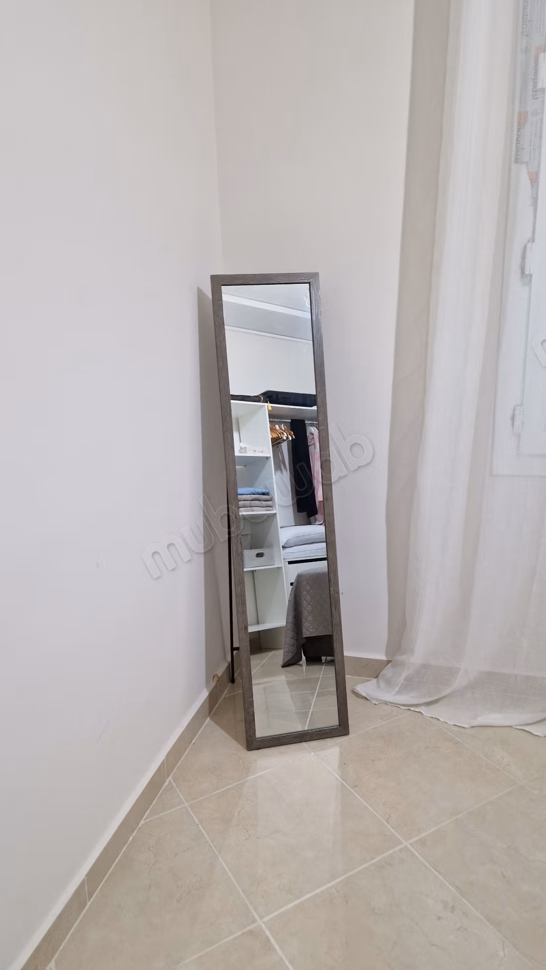 Appartement en vente à Saïdia. 
3 pièces. 
Bien meublé